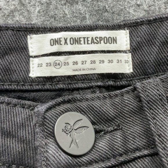 One Teaspoon High Rise Distressed Free-bird Black Oak size 24 NEW - Picture 4 of 6